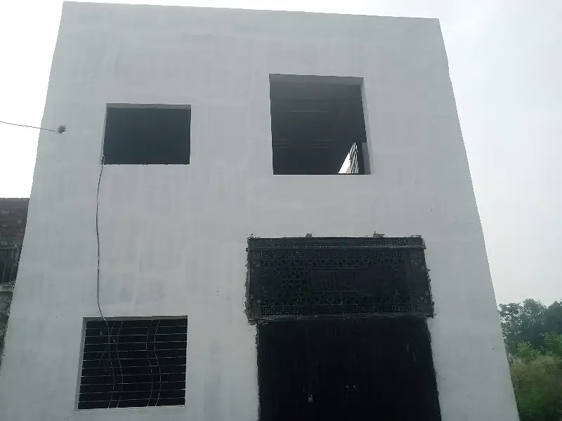 5 Marla house double story. brand new house. Registri intaqal Han. location main ferozepur road 5 no satop kahna stop La